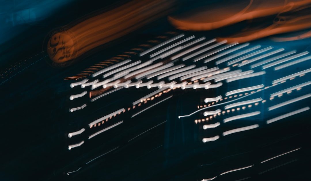Colas: el arte de esperar con inteligencia (o cómo la paciencia salvó internet)