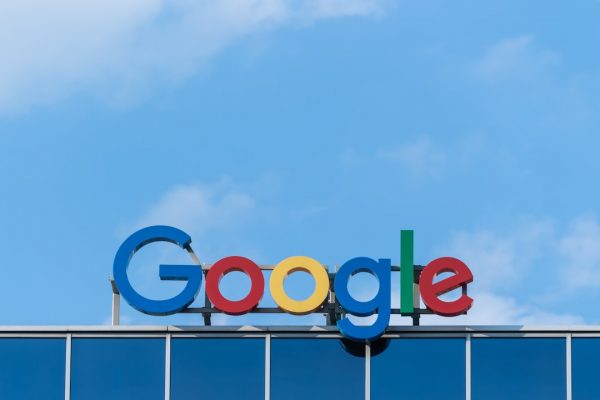 Google busca mejor, la web muere más rápido